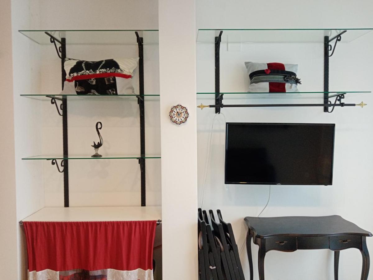 Einaudi 56 Guest House كالياري المظهر الخارجي الصورة