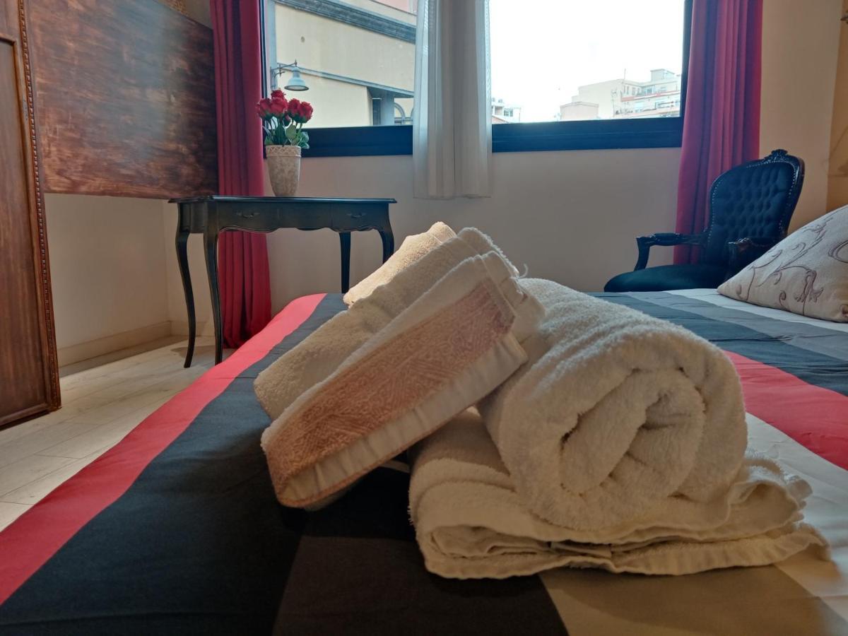 Einaudi 56 Guest House كالياري المظهر الخارجي الصورة