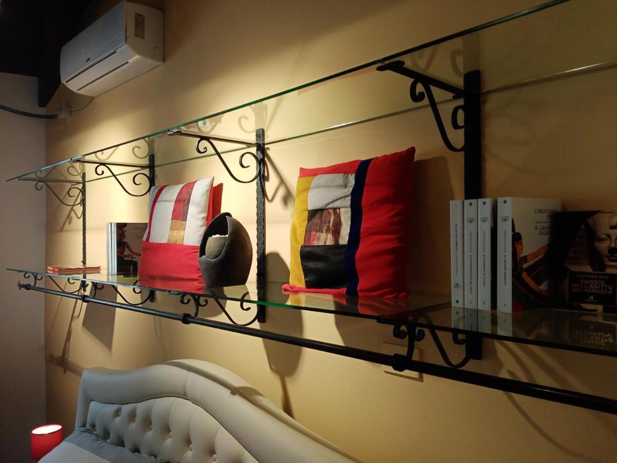 Einaudi 56 Guest House كالياري المظهر الخارجي الصورة
