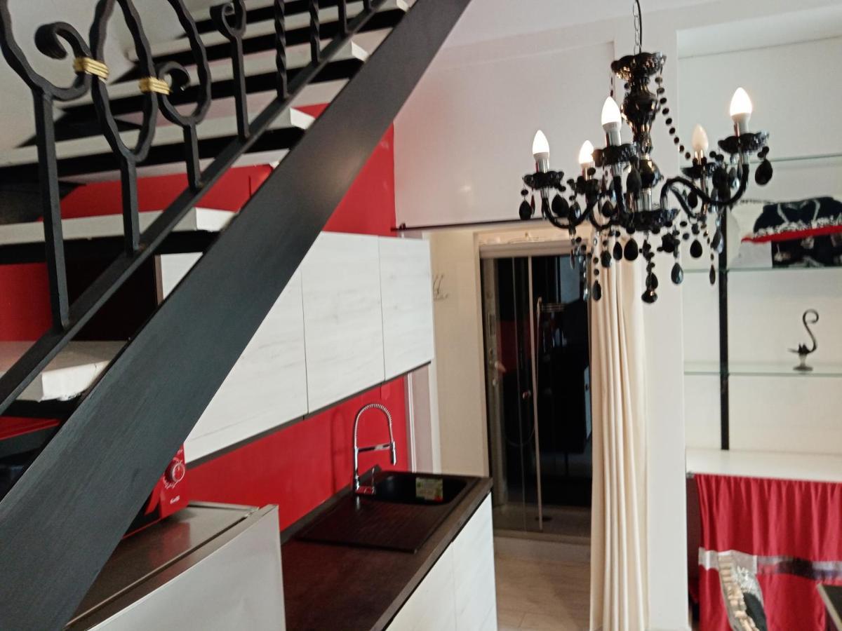 Einaudi 56 Guest House كالياري المظهر الخارجي الصورة